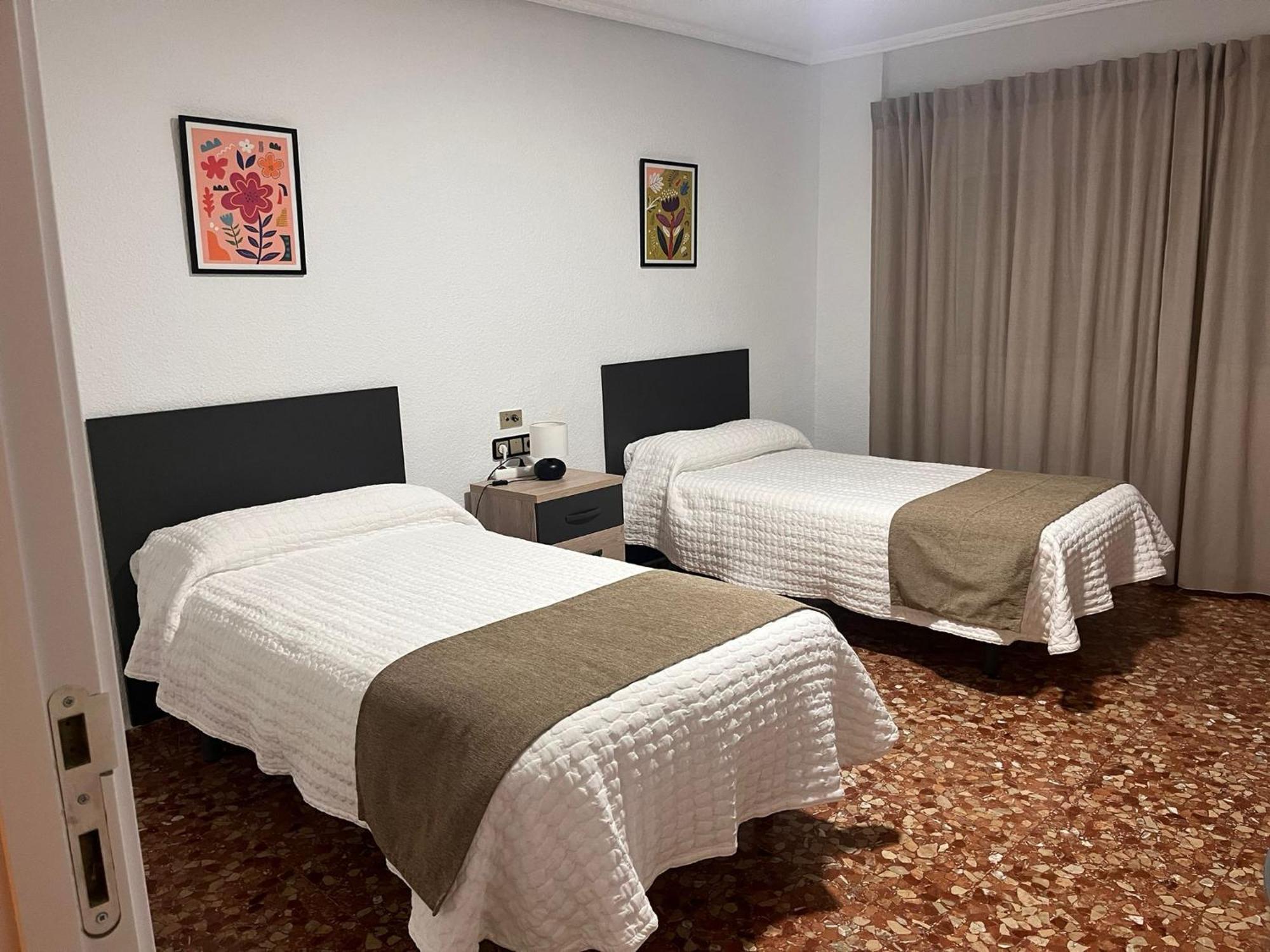 Pension Ana Belen Granada Buitenkant foto