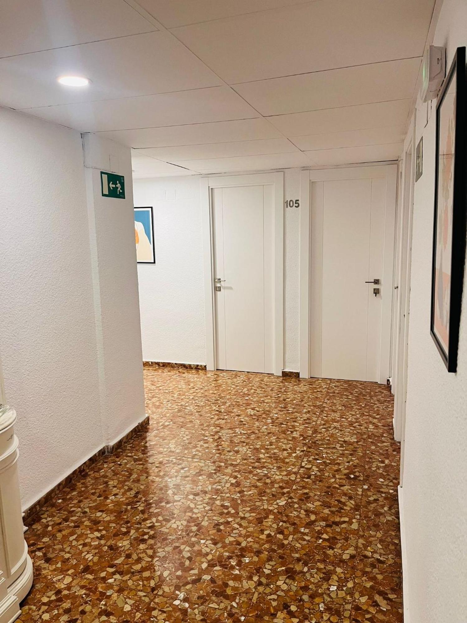 Pension Ana Belen Granada Buitenkant foto